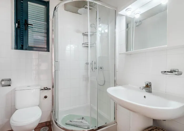 - Lefkada * 巴尔巴蒂