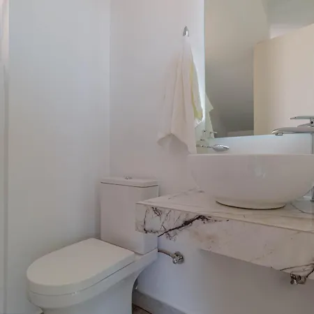 - Lefkada * Mparmpati